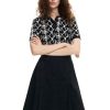 Women's Woman Woven Skirt Knee