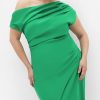 Women's Plus Size Dress - Sassy Off Shoulder